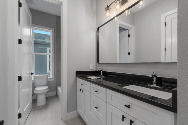 2810 Chicago Street, Dallas, TX 75212