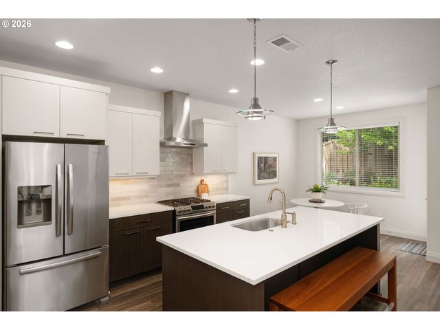 17343 Sw DOTTEREL Ln, Beaverton, OR 97007