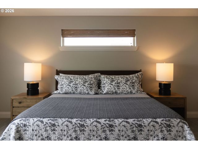 17343 Sw DOTTEREL Ln, Beaverton, OR 97007