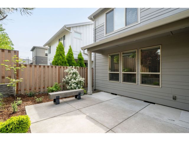 17343 Sw DOTTEREL Ln, Beaverton, OR 97007