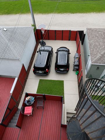 1506 E Marquette Road, Chicago, IL 60637