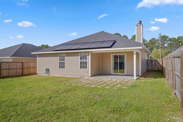 2504 Gulf Breeze Ave, Pensacola, FL 32507