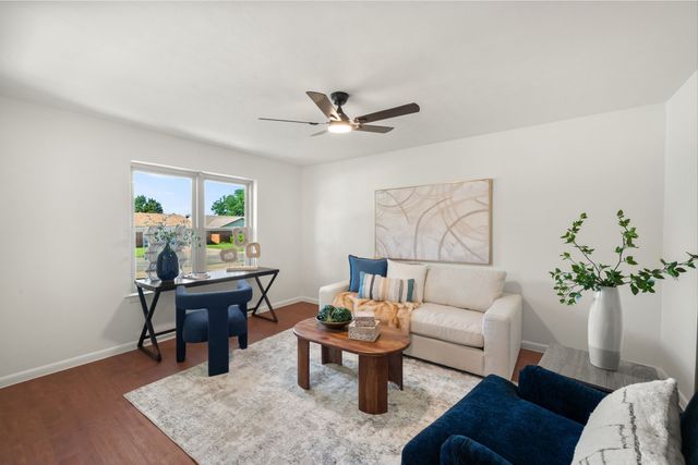 1300 Amherst Drive, Denton, TX 76201