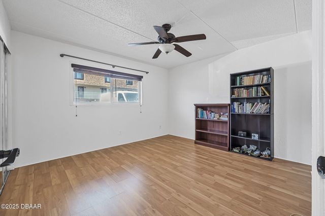 144 S Halifax Ave Apt 3, Daytona Beach, FL 32118