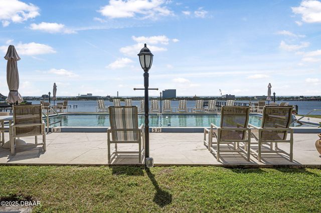 144 S Halifax Ave Apt 3, Daytona Beach, FL 32118