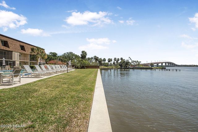 144 S Halifax Ave Apt 3, Daytona Beach, FL 32118