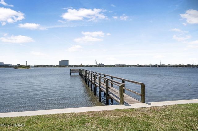 144 S Halifax Ave Apt 3, Daytona Beach, FL 32118