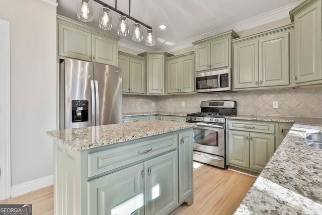 108 Tullamore Trail, Tyrone, GA 30290