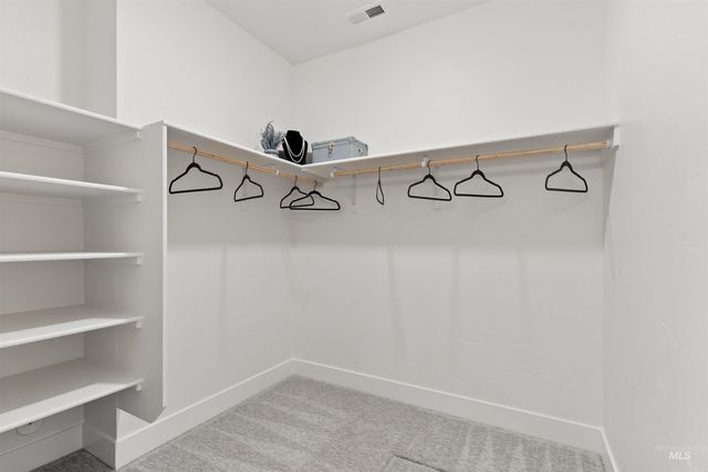 5868 N Static Line Ave, Meridian, ID 83646