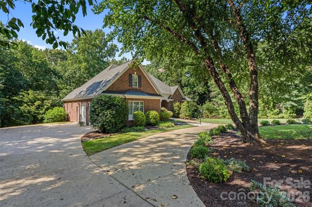 675 Heather Drive, Lincolnton, NC 28092