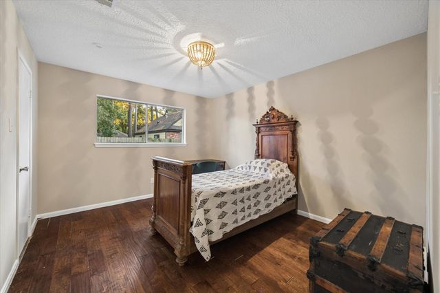 10411 Grassland Circle, Houston, TX 77070