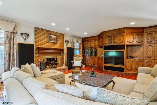 200 Raritan Ln, Readington Twp., NJ 08889
