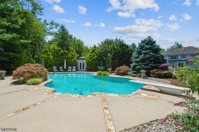 200 Raritan Ln, Readington Twp., NJ 08889