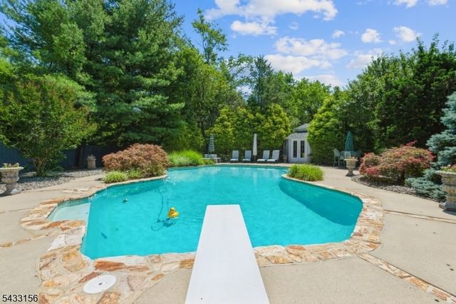 200 Raritan Ln, Readington Twp., NJ 08889
