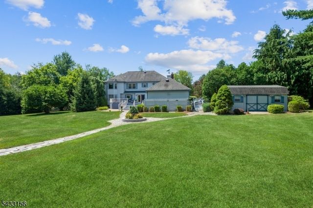 200 Raritan Ln, Readington Twp., NJ 08889