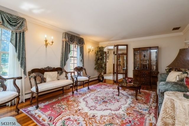 200 Raritan Ln, Readington Twp., NJ 08889