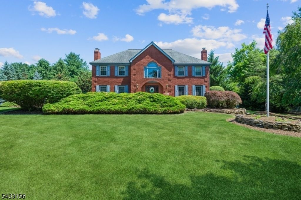 200 Raritan Ln, Readington Twp., NJ 08889