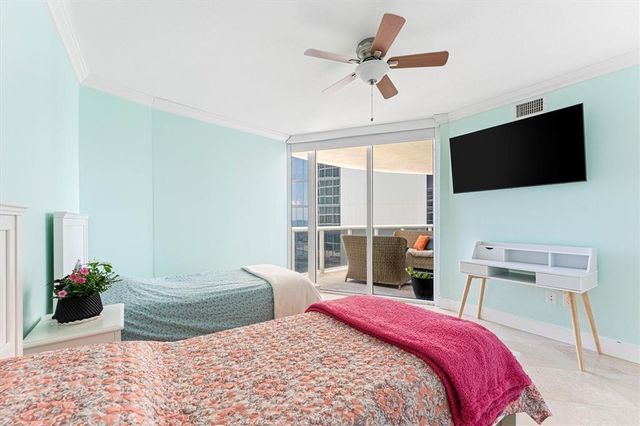 17201 COLLINS Avenue 805, Sunny Isles Beach, FL 33160