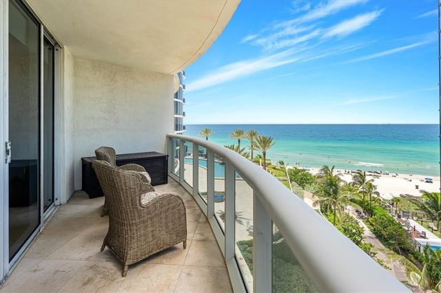17201 COLLINS Avenue 805, Sunny Isles Beach, FL 33160