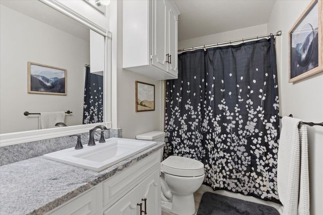 2900 Crossroads Dr, Longview, TX 75605