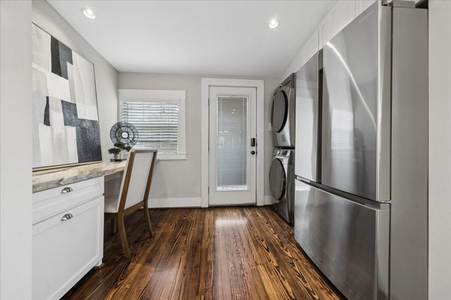 1305 Enid Street, Houston, TX 77009