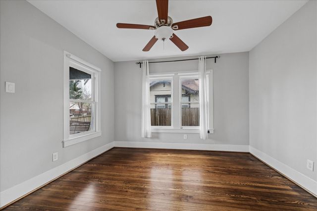 1305 Enid Street, Houston, TX 77009