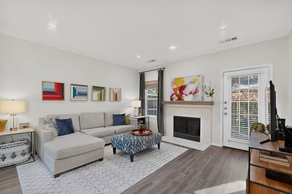 17335 Remington Park Place, Dallas, TX 75252