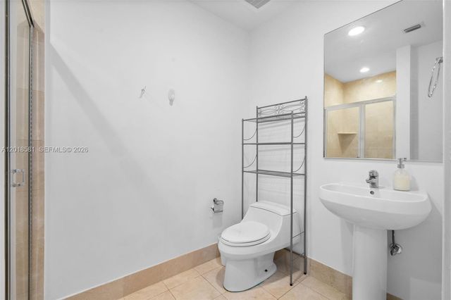 18101 Collins Ave 606, Sunny Isles Beach, FL 33160