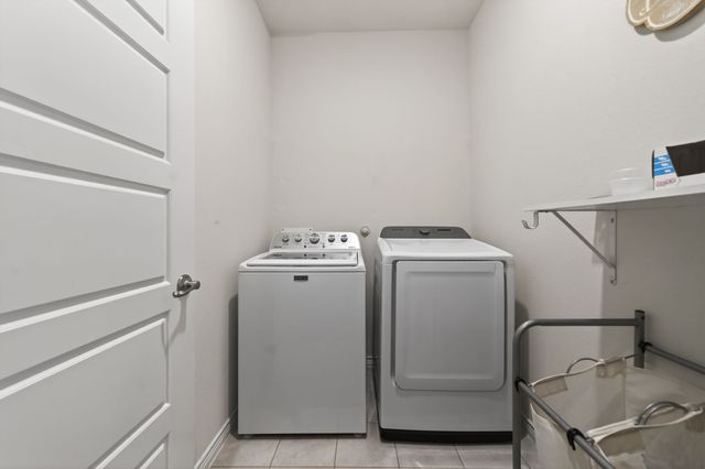 237 Jefferson Lane, Fate, TX 75189