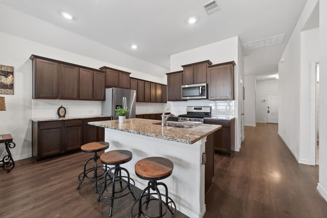 237 Jefferson Lane, Fate, TX 75189