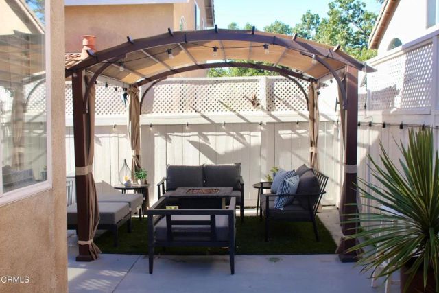 902 Paseo Brisas Lindas, Oxnard, CA 93030