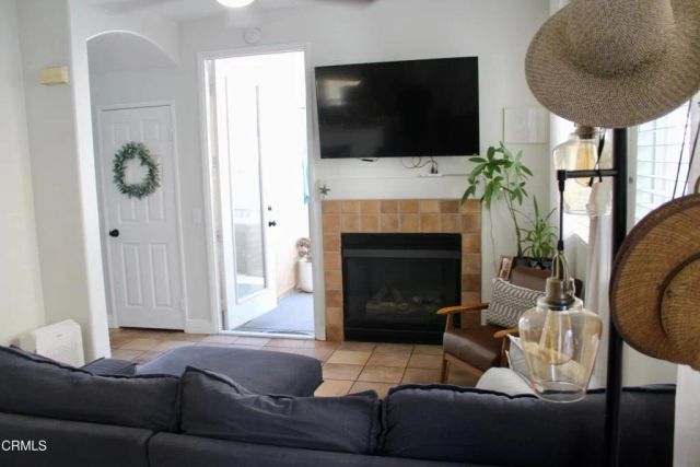 902 Paseo Brisas Lindas, Oxnard, CA 93030