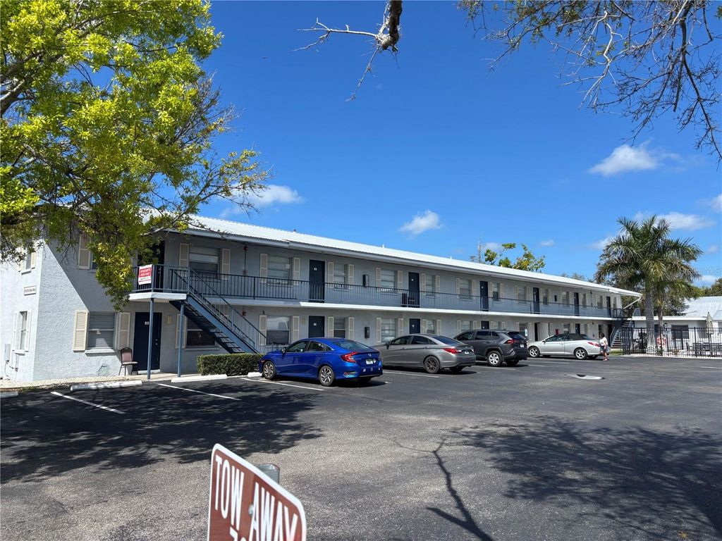 507 10TH AVENUE W, Palmetto, FL 34221