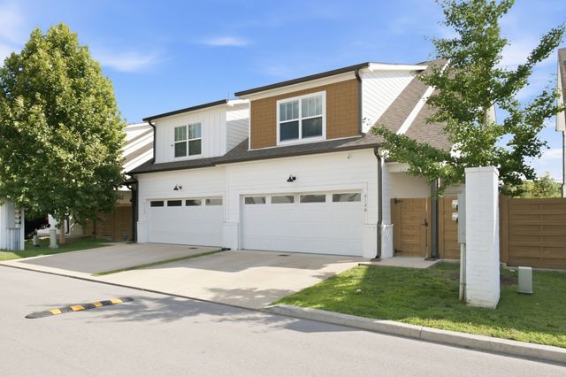 2126 Bayport Ave, Old Hickory, TN 37138