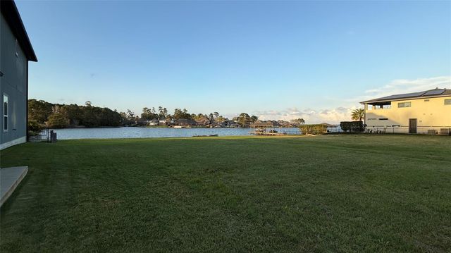 18821 Aquatic Drive, Houston, TX 77346