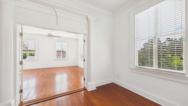 180 Broad Street E, Charleston, SC 29401