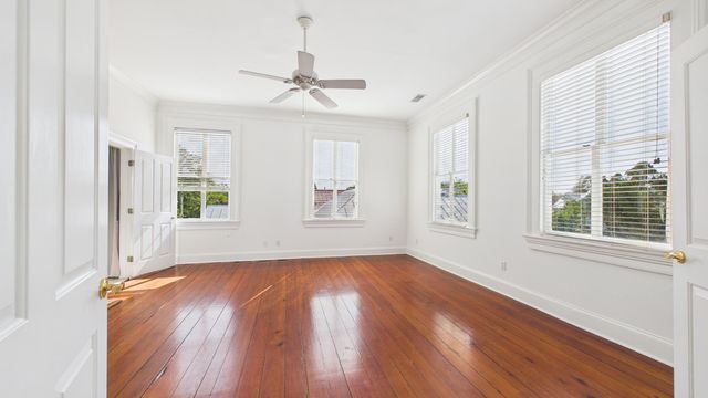 180 Broad Street E, Charleston, SC 29401