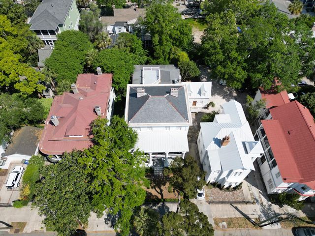 180 Broad Street E, Charleston, SC 29401