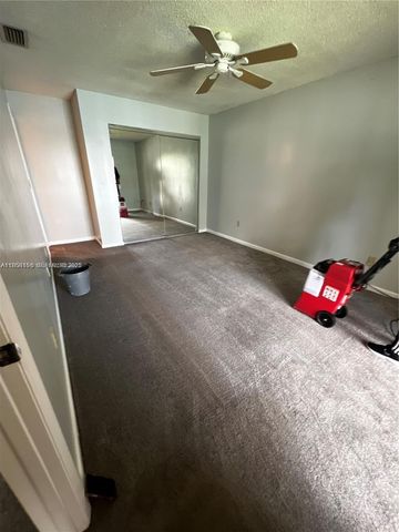 889 Hamilton Drive 889I, Homestead, FL 33034