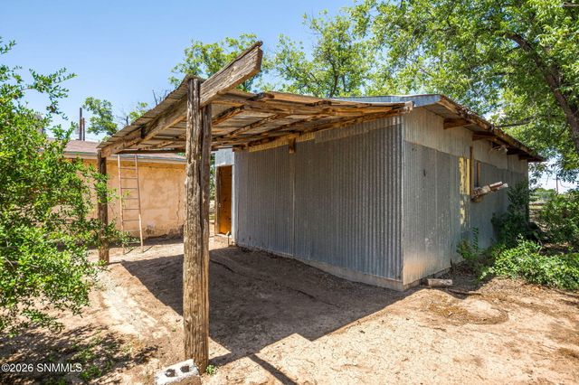 2917 Snow Road, Las Cruces, NM 88005