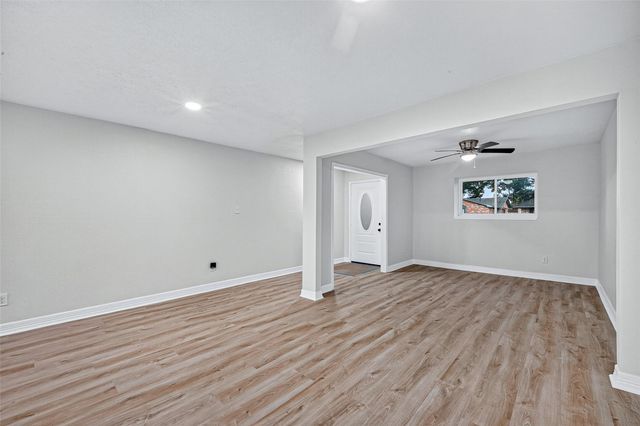 9715 Seeker Street, Houston, TX 77078