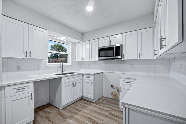9715 Seeker Street, Houston, TX 77078