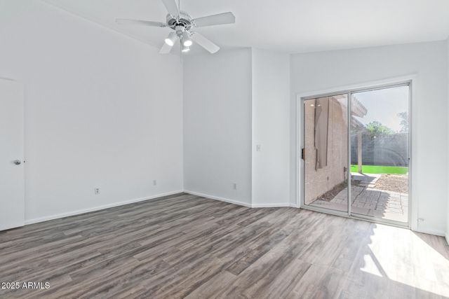3041 E Wahalla Lane, Phoenix, AZ 85050