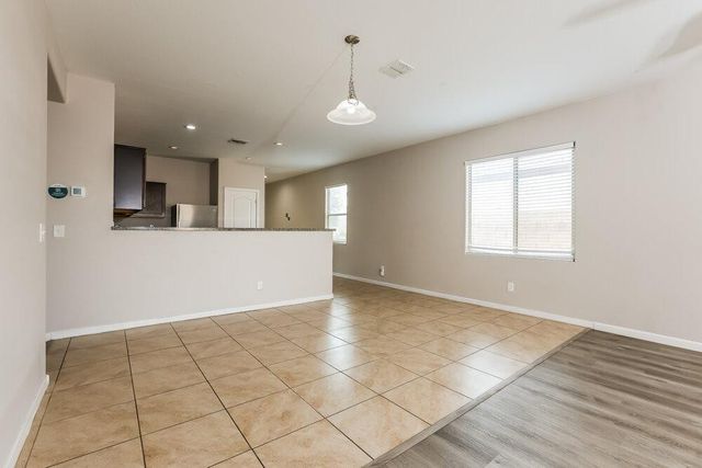 4216 S 82nd Lane, Phoenix, AZ 85043