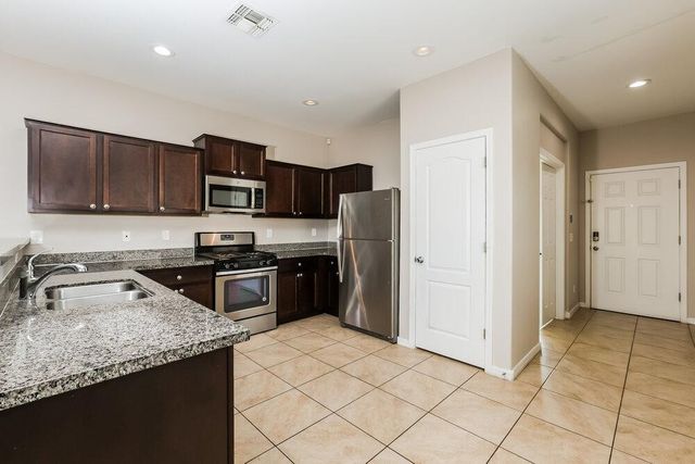 4216 S 82nd Lane, Phoenix, AZ 85043