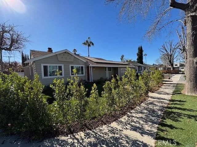 13600 Sylvan Street, Valley Glen, CA 91401