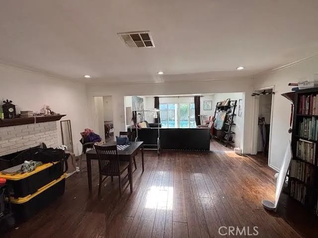 13600 Sylvan Street, Valley Glen, CA 91401