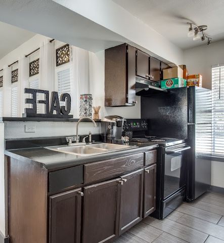 601 Bellaire Drive, Hurst, TX 76053