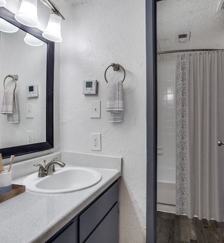 601 Bellaire Drive, Hurst, TX 76053