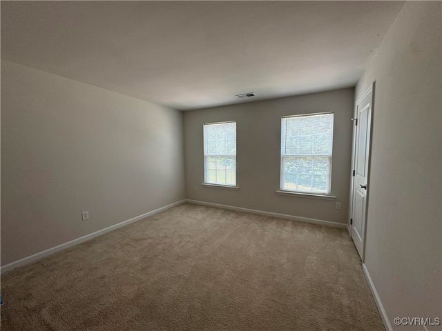 5101 Goldburn Dr, North Chesterfield, VA 23237